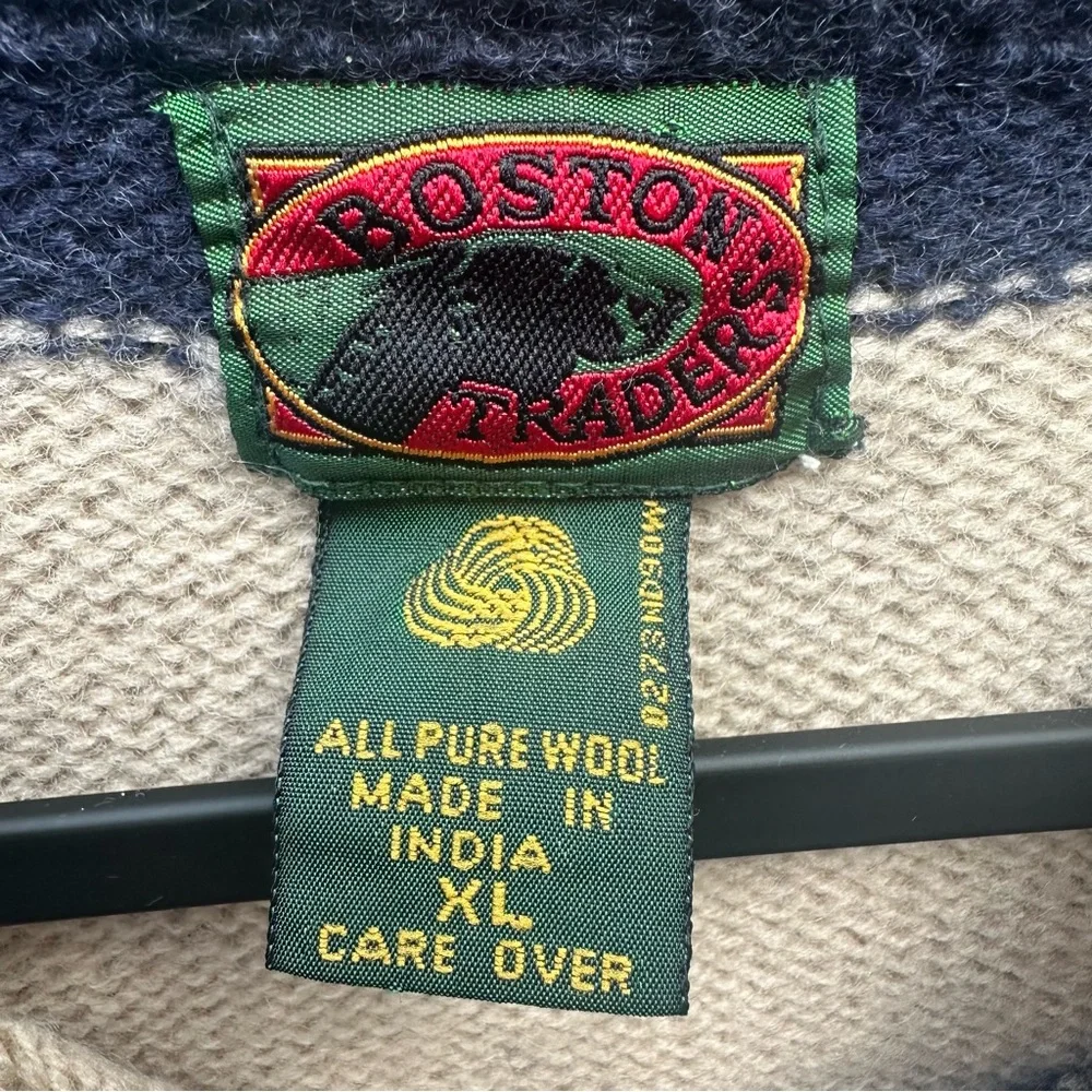 BOSTON TRADERS Sweater Men XL 100% Wool Stripe Rugby Crew Preppy - Picture 5 of 5
